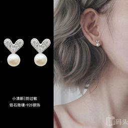 明星耳钉,揭秘明星们的个性耳钉时尚